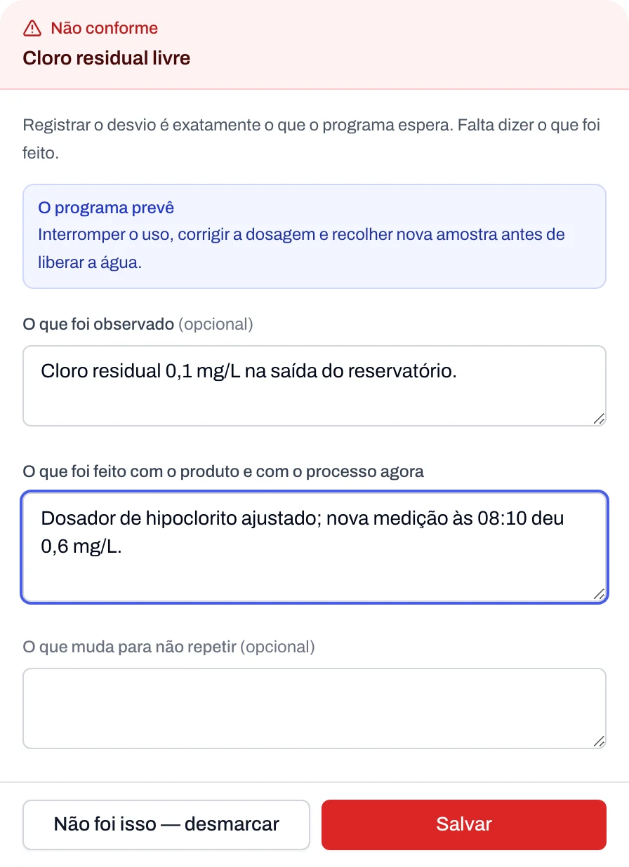 Cloro residual fora da faixa: o registro não fecha sem dizer o que foi feito com o produto e o processo
